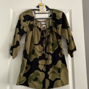 Manuhealii Women’s Blouse Size S Pua Kala Collection